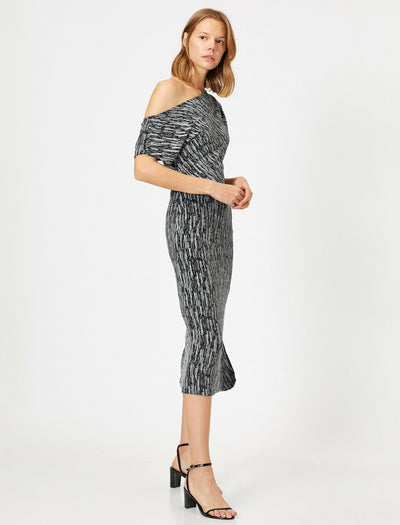 15147 black ecru one shoulder shimmer dress