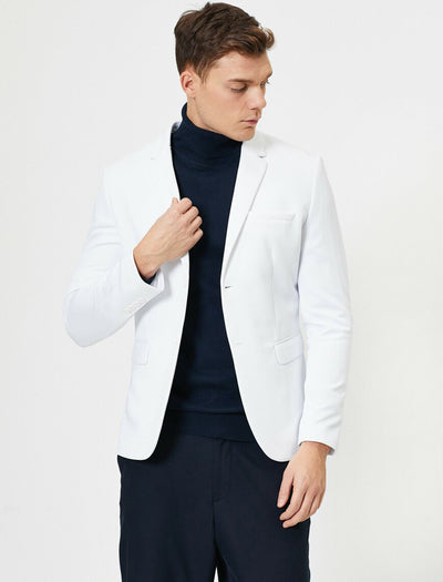 17555 White Button Detailed Jacket