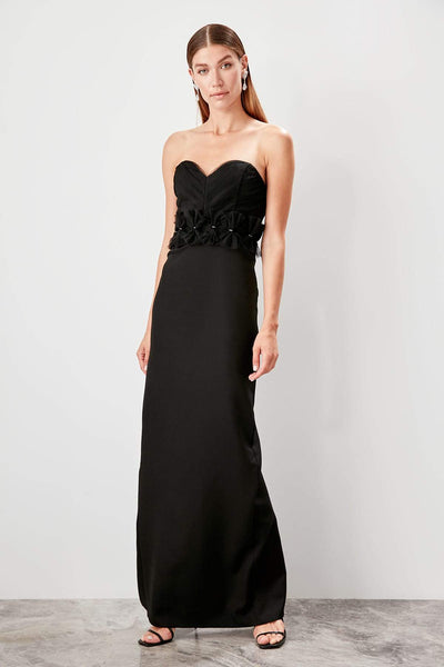  Black Accessory Detailed Evening Dress TPRSS19DE0078 